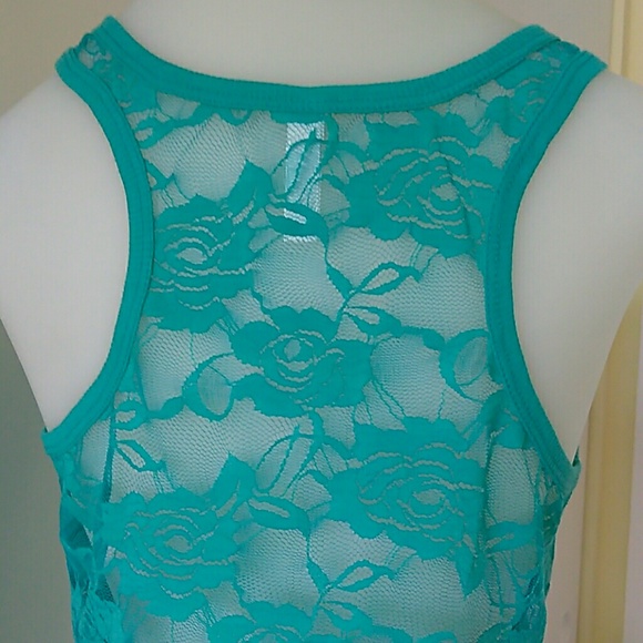 TANK TOP RESETVED - Picture 3 of 6